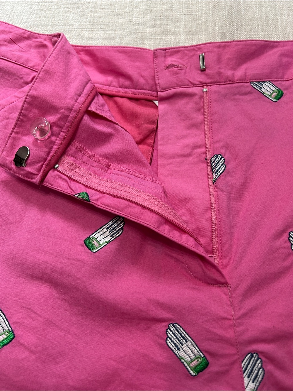 Vintage Lilly Pulitzer Bermuda Shorts Size 12 Pink Golf Glove Embroidered Preppy - Picture 8 of 11